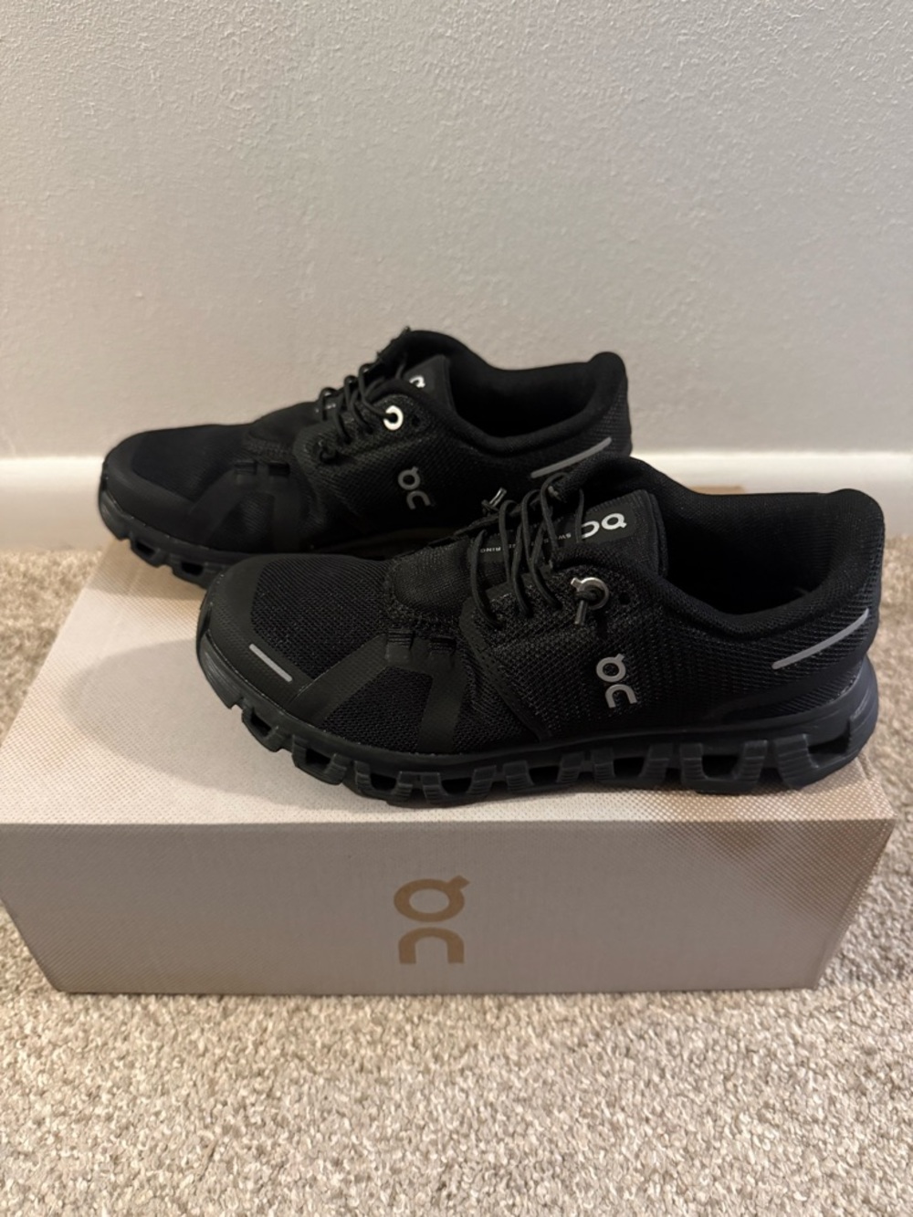 On Cloud Women’s Running Shoes - Black